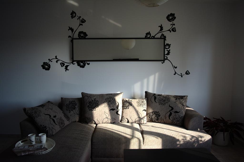 Apartments Place4You Bjelovar Esterno foto